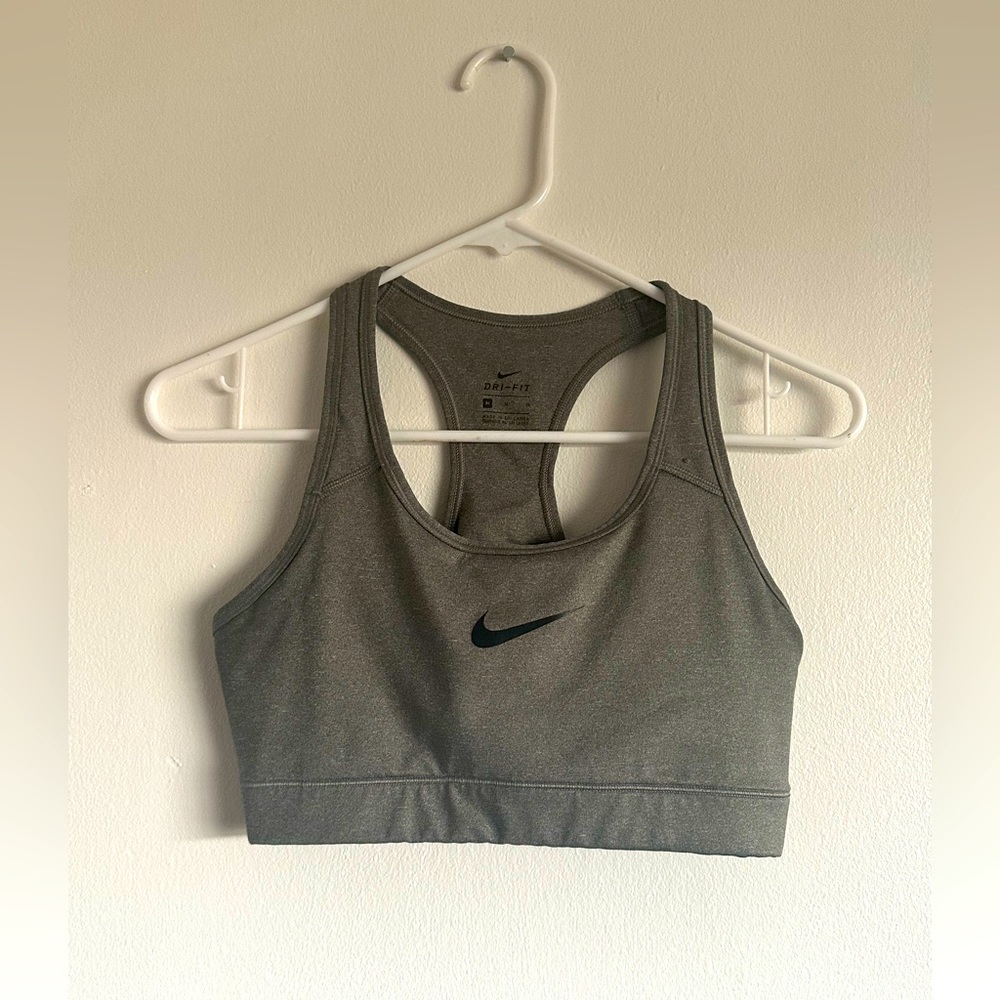 Nike Dri Fit Racerback Sports Bra Gray Size Medium